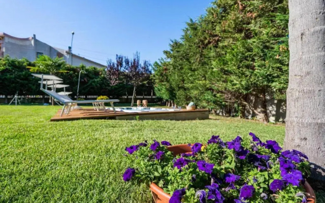 Romantic Apartment With Hot Tub
