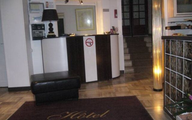 Victoria Hotel