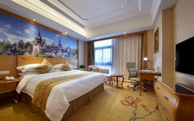 Vienna Hotel Shanghai Yangpu Wujiaochang