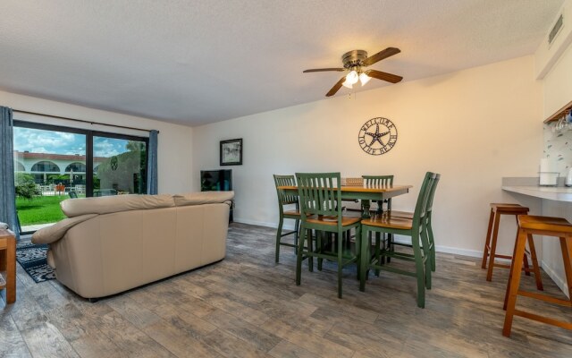 Ocean Club I 36 by Vtrips