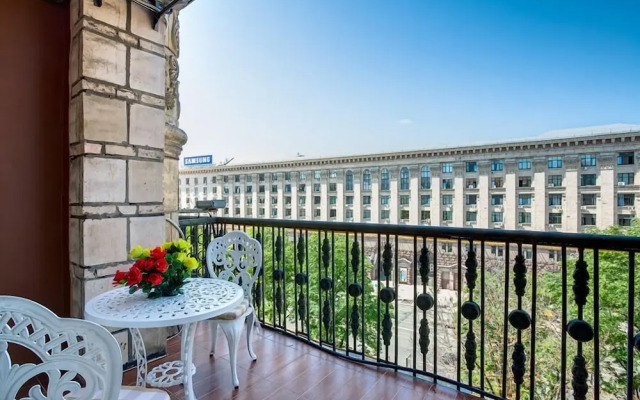 KievApts Maydan Apartments