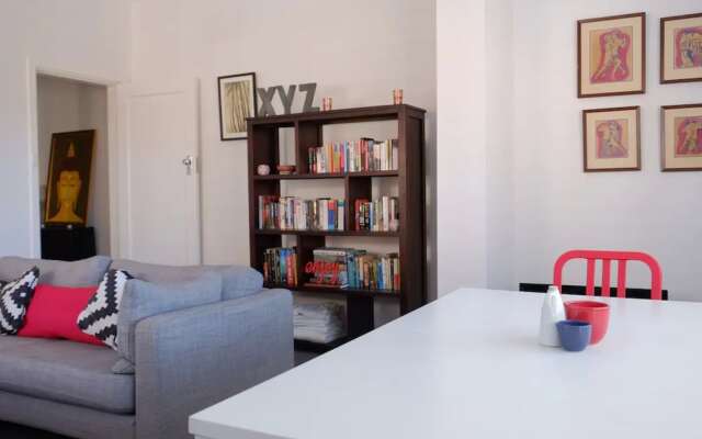 Cosy Home Near Bondi Junction And Beach