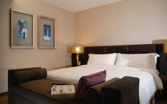 The Metro Hotel