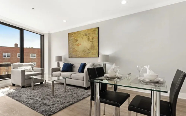 Global Luxury Suites Downtown Charleston