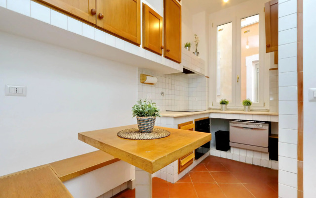 Rm-h501-banu21a2 - Navona Charme