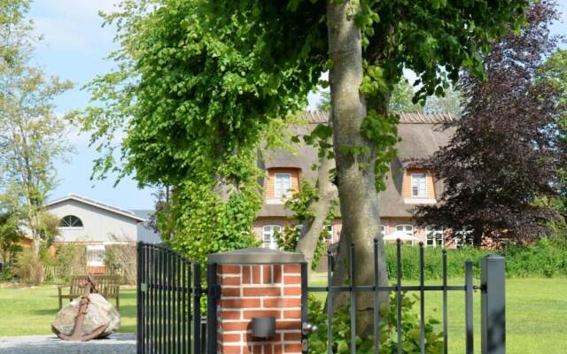 Tranquil Holiday Home With Garden