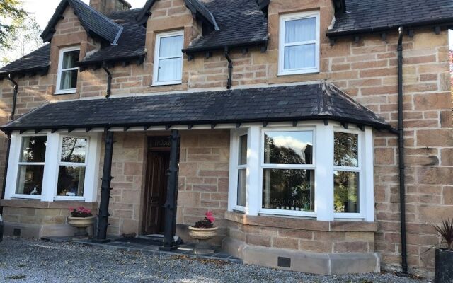 Tullochard Guest house