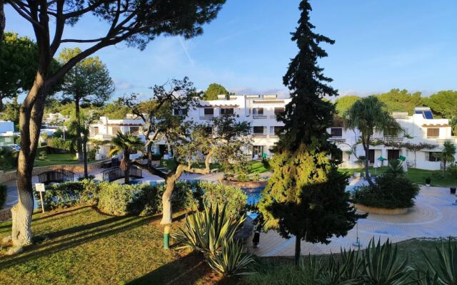 Albufeira Balaia Golf Village 4 With Pool by Homin