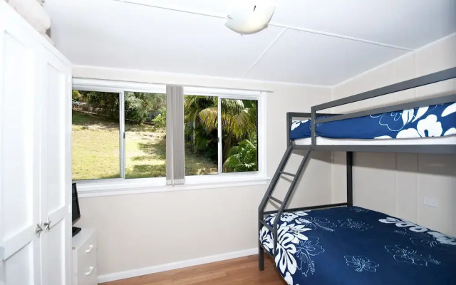 Blue Water, 127 Government Road