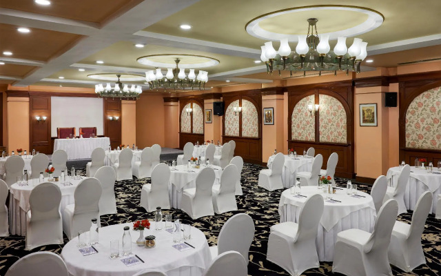 Fortune Resort Sullivan Court, Ooty - Member ITC Hotels' Group