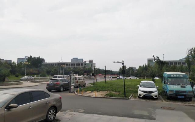7Days Inn Ji'nan Changqing University Ginza Commercial Street Branch