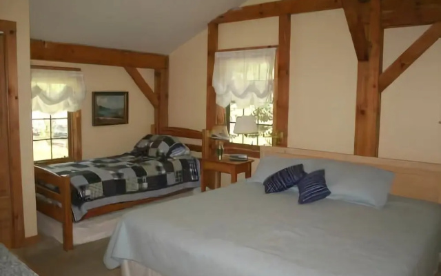 Oceanville Retreat - Three Bedroom Home