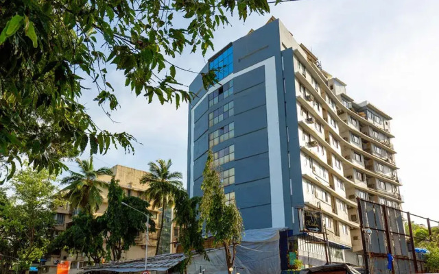 Sukh Hotel, Juhu
