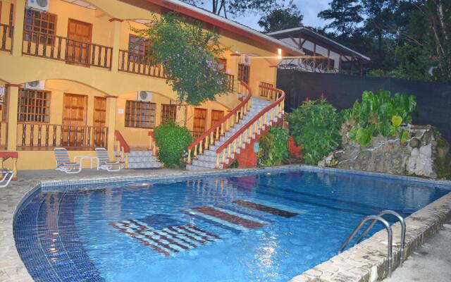 Hotel Las Tres Banderas