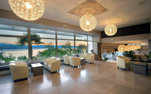 Grand Hotel Adriatic I