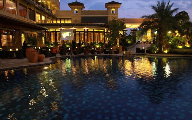 Legend International Hotel