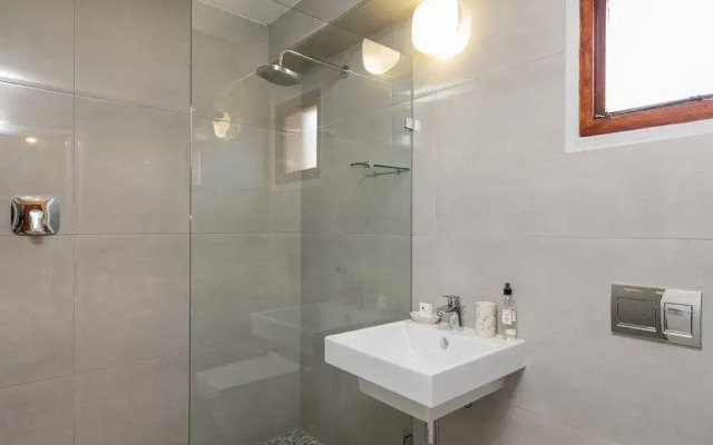 San Lameer Villa Rentals 10419