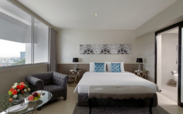 Pearl Hotel Phuket