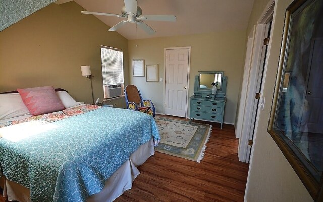 Majestic Cabin - Three Bedroom Cabin