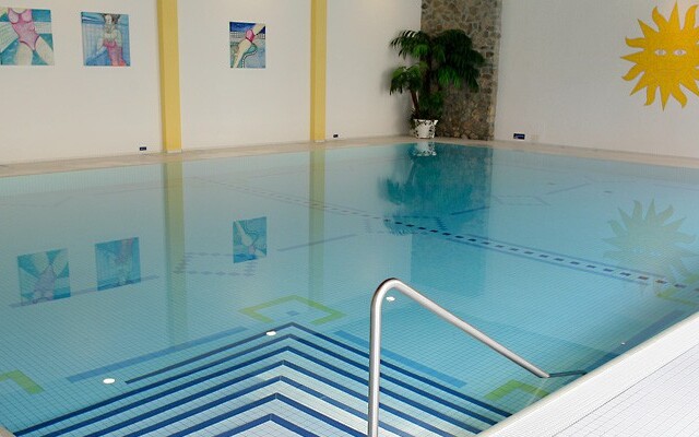 Hotel Europa Suites