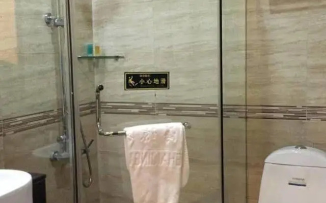 Shenzhen Yuehai Business Hotel