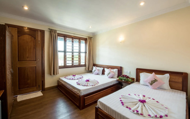 Seng Hout Hotel