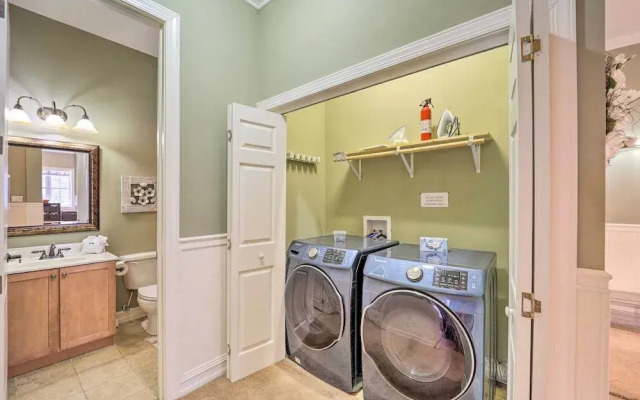 Hot Tub & Game Room: 'A Mountain Dream' in Vilas