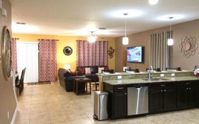 Mickey's Private Pool Villa near Disney