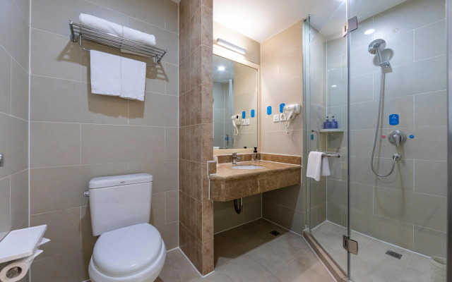 Hanting Hotel Shanghai Caohejing Yishan Road