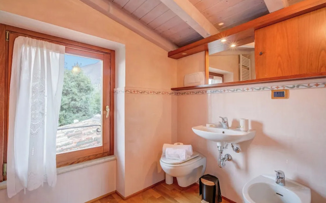 Villa Iris-lakeview & Shared Pool