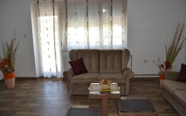 Hostel Bobi