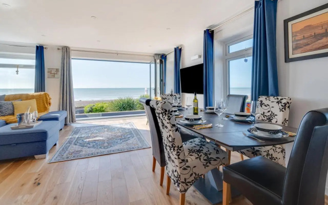 Vitamin Sea House