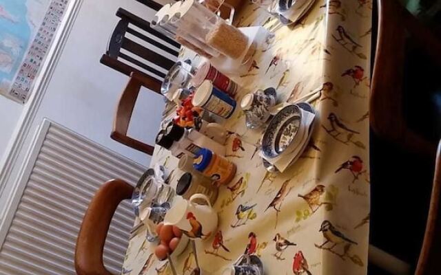 Emmaus Guest House Edinburgh