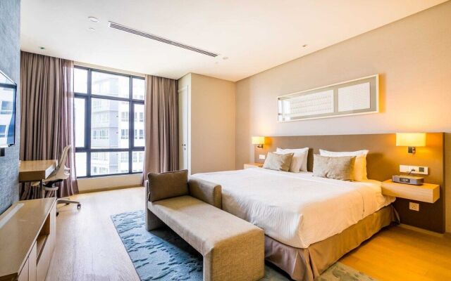 188 Luxury Suites by Plush