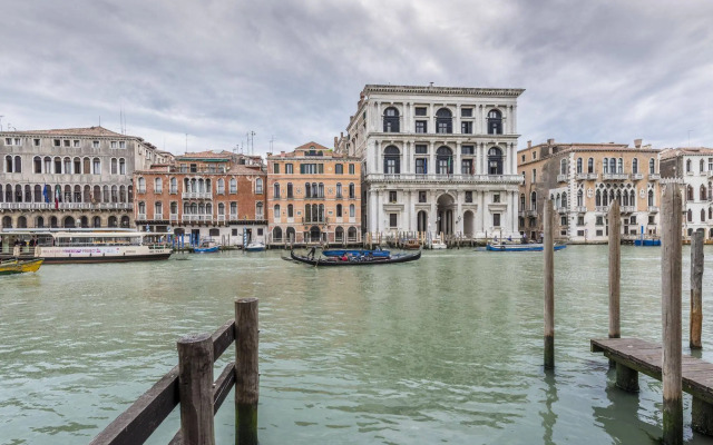 Love Canal Grande