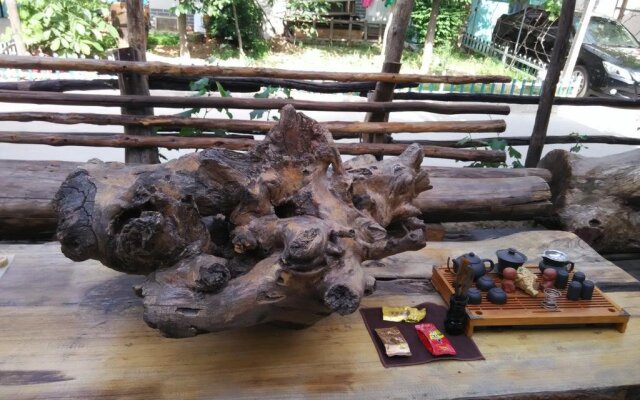 He Shang Ju Bie Shu Ke Zhan