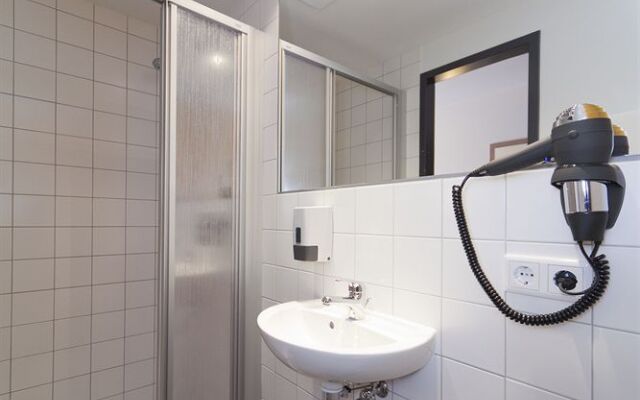 McDreams Hotel Wuppertal City