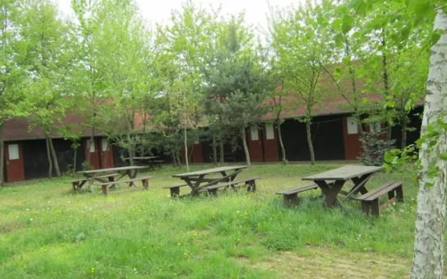 Sóstói Lovaskemping és Turistaház