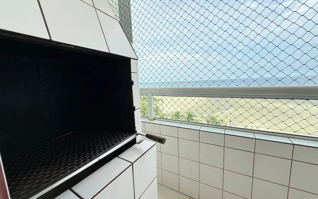 Pé na Areia Praia do Maracanã II