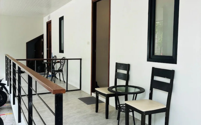 Hillside Haven-Luxury Room