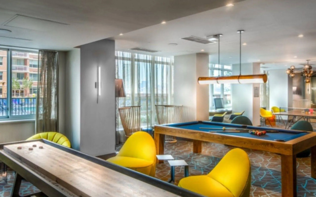 Global Luxury Suites at Newport