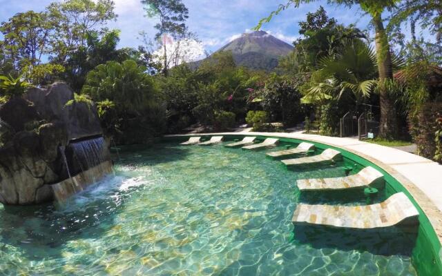 Paradise Hot Springs