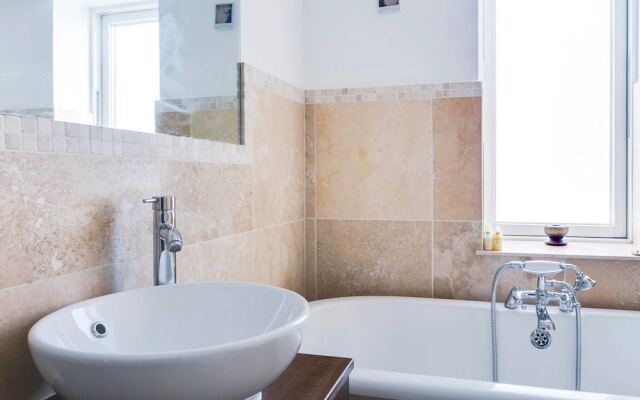 East London Rooftop Dream for 4