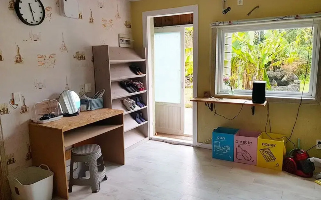 Jeju Sup Guest House
