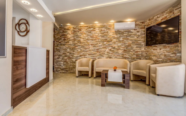 Almare apartments  Budva
