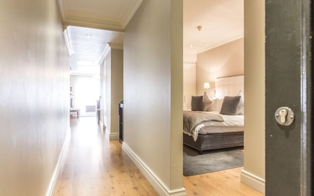 Cape Royale Luxury Hotel