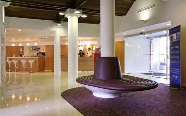 ibis Setubal