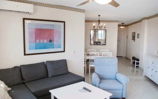 Apartment - 2 Bedrooms with Pool and WiFi - 107349