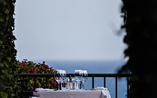 Hotel Carabeo
