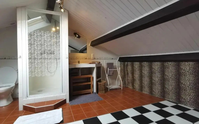 Gîte Saint-Germain-Laprade, 4 pièces, 6 personnes - FR-1-582-322